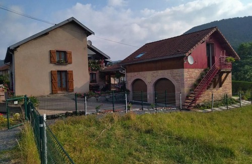 Mesnil Sous Les Cotes Apartment | La Chèvrerie