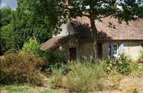 Saint-Jean-du-Bois House | La Chaine