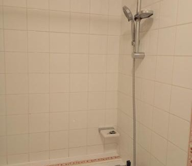 Saint-Aquilin House | La chaise