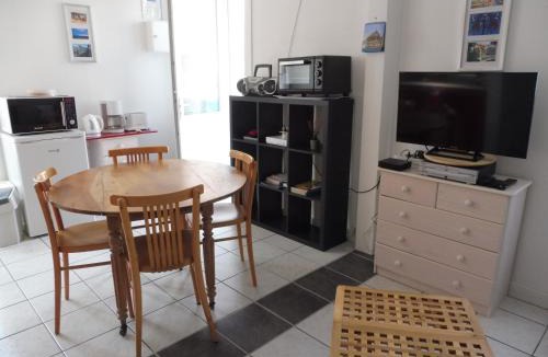 Coeur de Nacre Apartment | La Chaloupe
