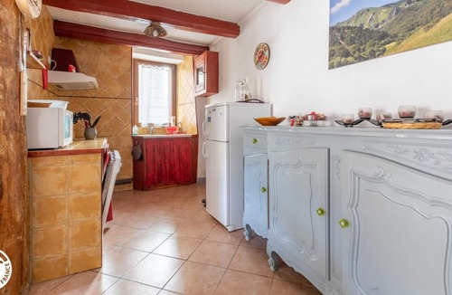 Chambon-sur-Lac House | La Chambonnaire - Chambon-sur-lac