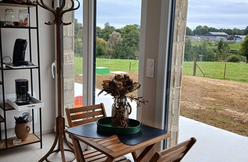 Leschelle Apartment | La Chambrée