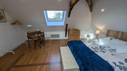Saint-Pierre-Montlimart Bed & Breakfast | La chambre d'Hôtes Élimery