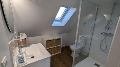 Saint-Pierre-Montlimart Bed & Breakfast | La chambre d'Hôtes Élimery