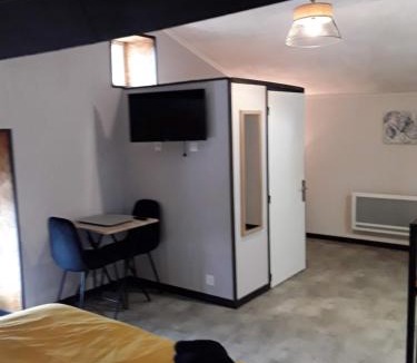 Doulezon House | La chambre d'à côté