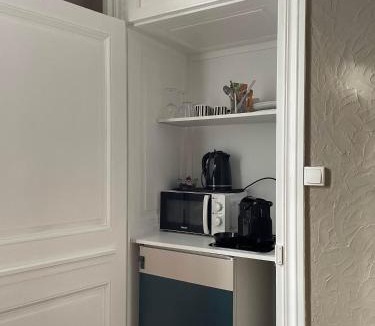 Louhans House | La Chambre d'Adèle