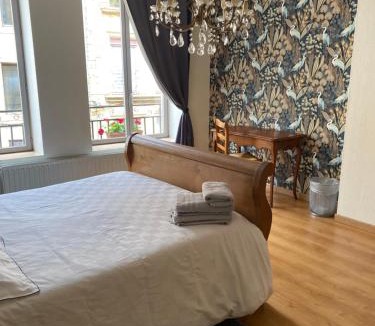Sedan Bed & Breakfast | La Chambre d'Angèle