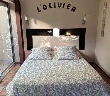 Le Tremblay Bed & Breakfast | La Chambre de l'Olivier