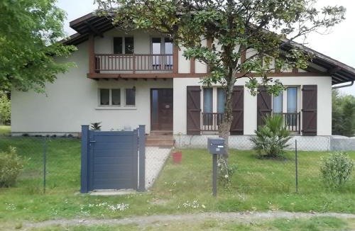 Meilhan Bed & Breakfast | La chambre de jeny