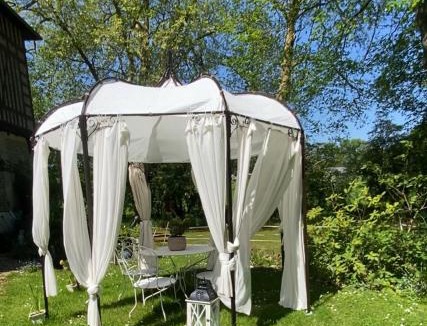 Harcanville Bed & Breakfast | La chambre des écureuils