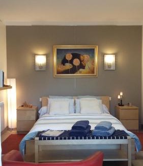 Parthenay Bed & Breakfast | La Chambre des Amis