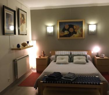 Parthenay Bed & Breakfast | La Chambre des Amis