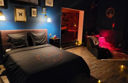 Grignan Hotel | La chambres des tentations