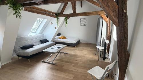 Old Town Apartment | La Champenoise La Tannerie