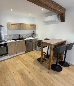 Old Town Apartment | La Champenoise La Tannerie