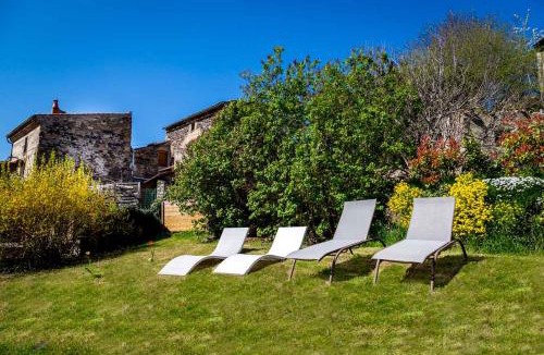 Champeix House | La Champillaumiere