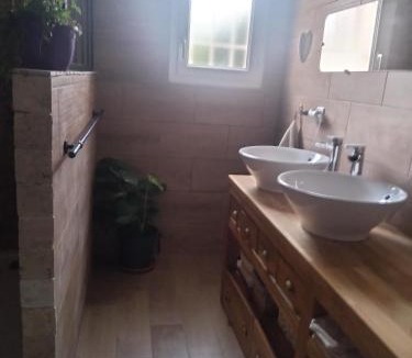 Teloche House | La chapelle 4 chambres - 4 lits doubles