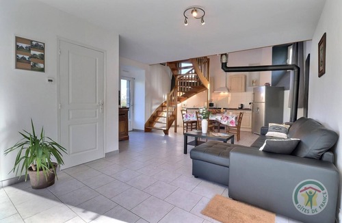 Gael House | La Chapelle - Gael - Gîte