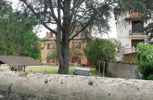 Charlieu House | La charliendine