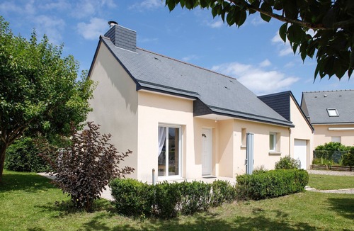 Pleherel-Plage-Vieux-Bourg House | La Charline - Maison avec jardin près de la plage