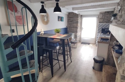 Malansac House | La Charmante petite maison