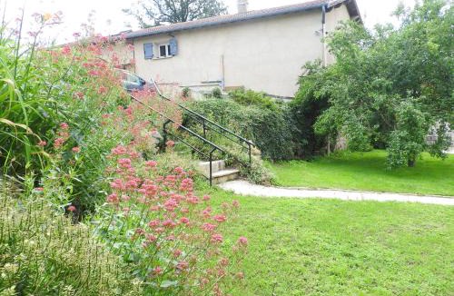 Haute-Rivoire House | La Charmatière