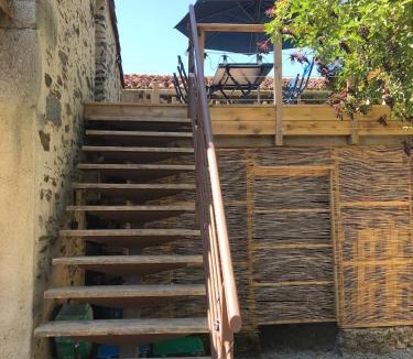 La Copechagniere Apartment | LA CHARMILLE Gîte La Terrasse
