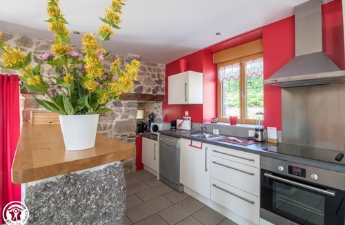 Prondines House | La Charmille - Prondines