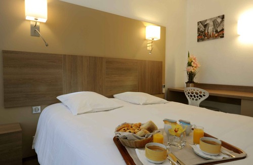 Cahors Hotel | La Chartreuse Logis Hotel Restaurant