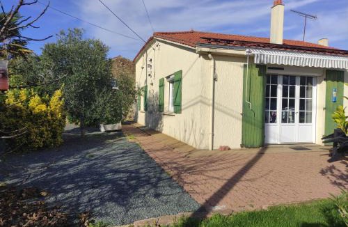 Moutiers-sur-le-Lay House | La Chatelardière