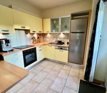 Saint-Jouan-des-Guerets Apartment | La Chaumière de la Chaize