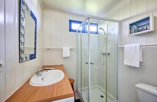 Tracy-sur-Mer House | La Chaumière bleue - Maison plage à 7min à pied