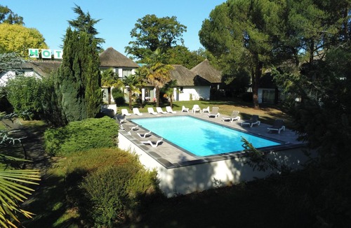 Ibos Hotel | La Chaumière du Bois