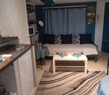 Rambouillet Apartment | La chaumière