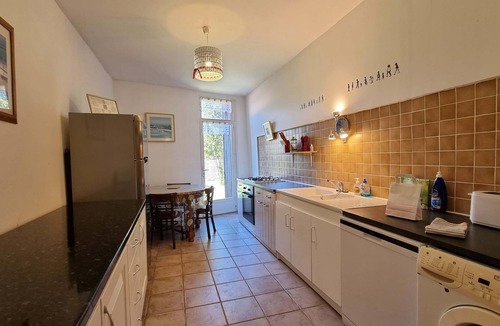 Saint-Just-Luzac House | La Chaumiere 1 bedroom gite