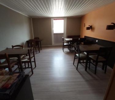 Seyne Bed & Breakfast | La chaumiere