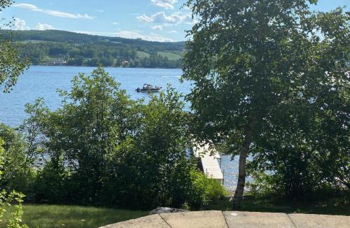 Pohenegamook Ski Chalet | La Chaumiere - Lakefront & Private Beach