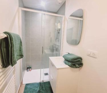 Montaigu House | La Chauvinière