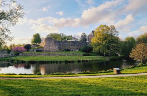 Montaigu House | La Chauvinière