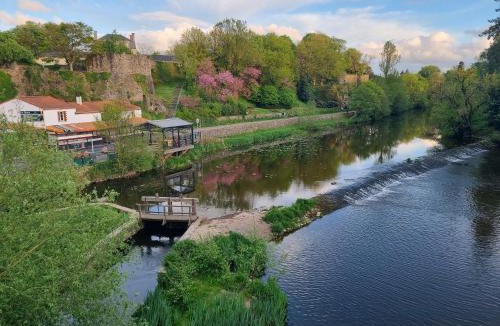 Montaigu House | La Chauvinière