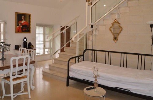 Meung-sur-Loire Apartment | La Cheminée