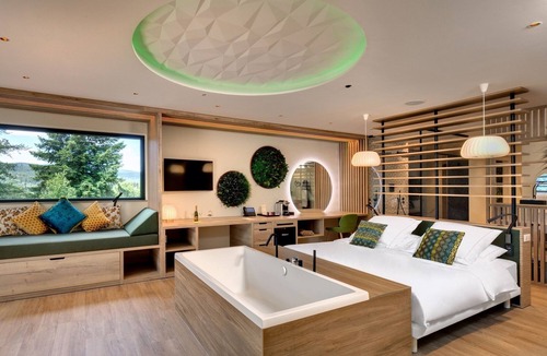 Colroy-la-Roche Hotel | La Cheneaudiere - Hôtel Spa - Relais & Châteaux