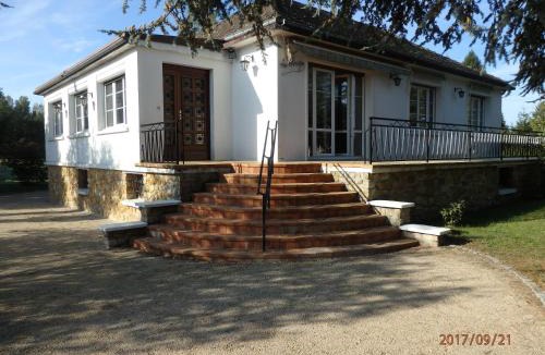 Souesmes House | LA CHENOPE