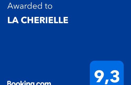 Auvers-sur-Oise House | LA CHERIELLE