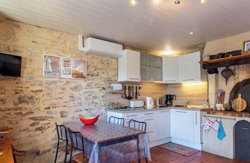 Saint-Augustin-des-Bois Ski Chalet | La Chevalerie cottage
