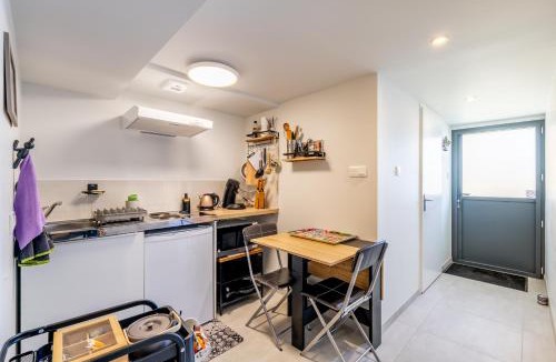 Saint-Christophe-du-Bois Apartment | La Chevallerie