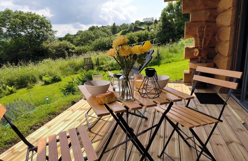 Murat-le-Quaire Cabin | La chouette K Banne