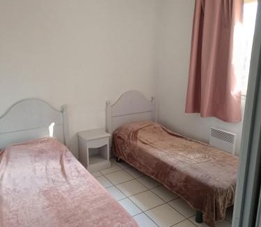 Saint-Saturnin-les-Avignon House | La Cigale d'Avignon