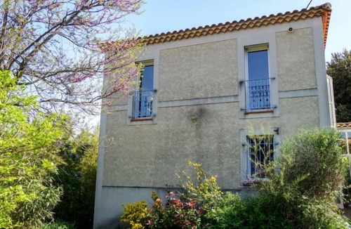 Villeneuve-les-Avignon House | La Cigale by Interhome