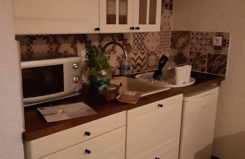 La Couronne Apartment | La Cigale charming studio in quiet residence